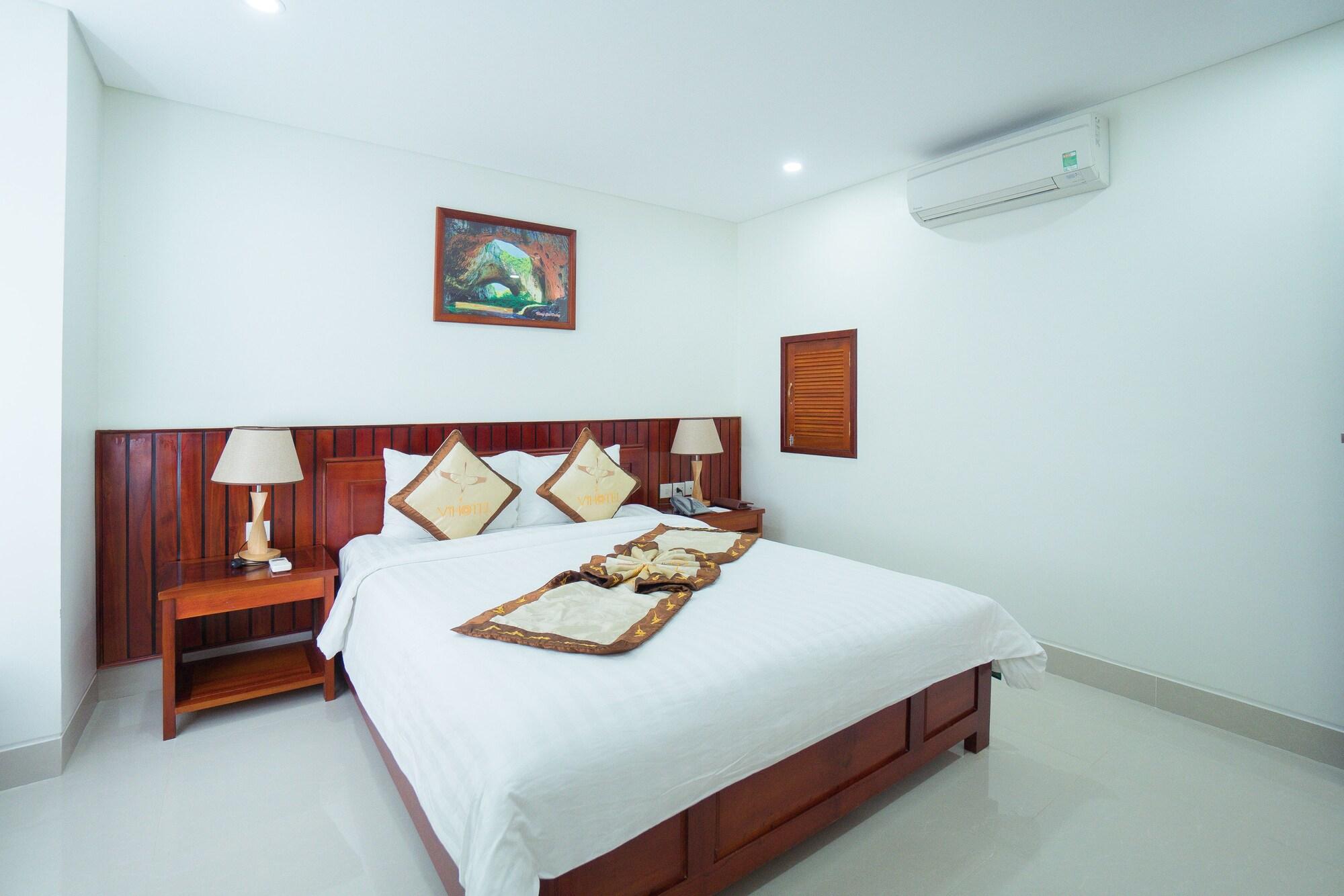 Vinh Hoang Hotel Dong Hoi Bagian luar foto